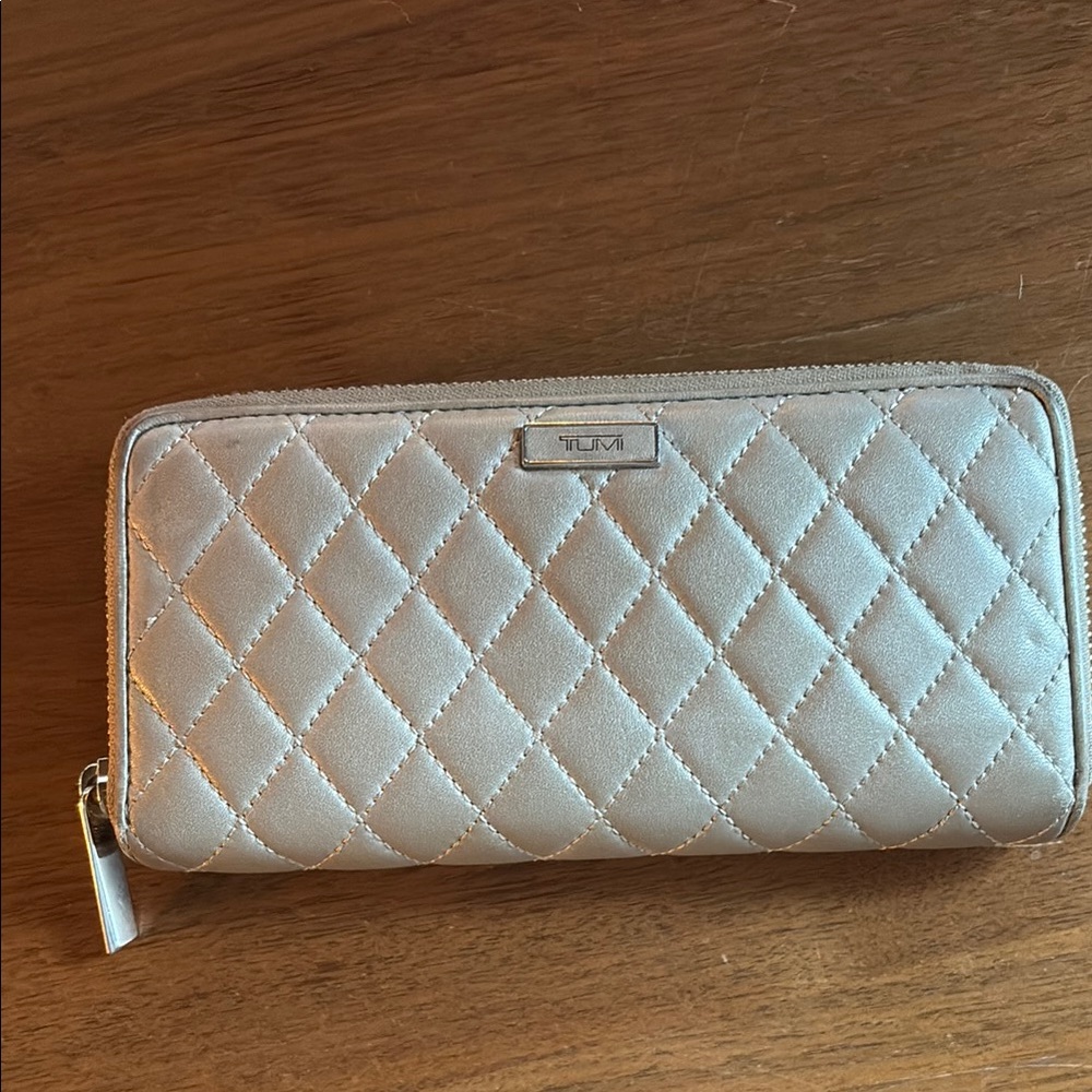Tumi Cream Quilted Women's Wallet
